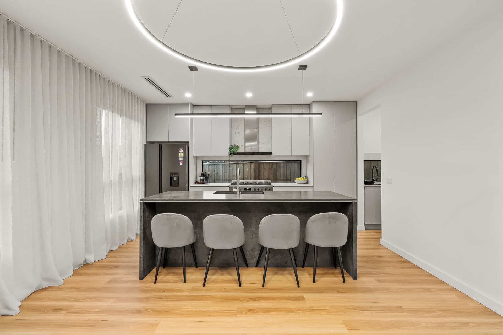 1 Roseneath Way, Mickleham VIC 3064 — photo 1 of 22