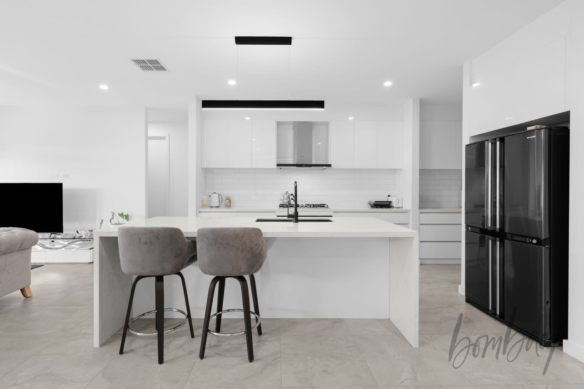 43 Ginger Crescent, Mickleham VIC 3064 — photo 1 of 15