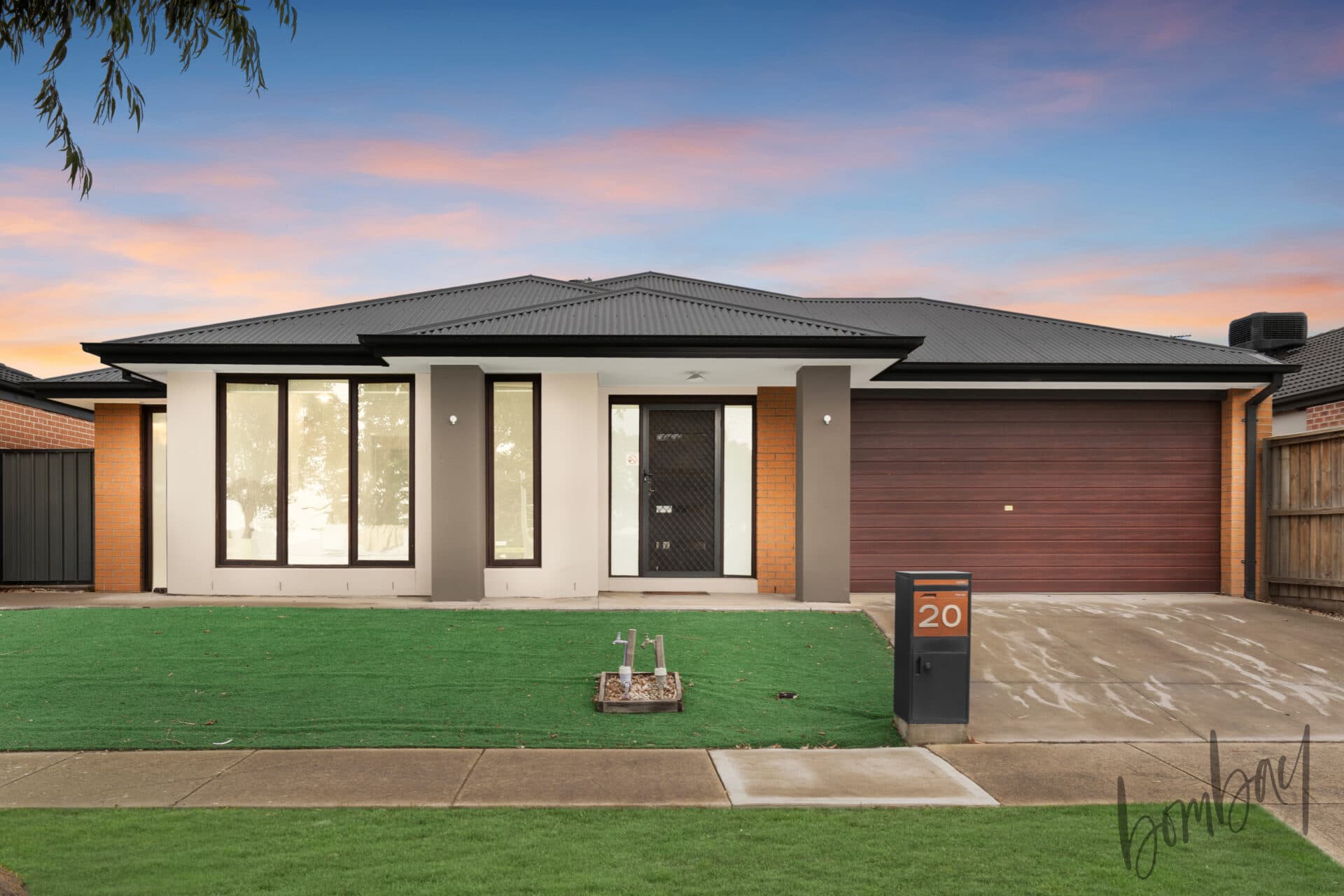 20 Falstone Circuit, Mickleham VIC 3064 — photo 1 of 25
