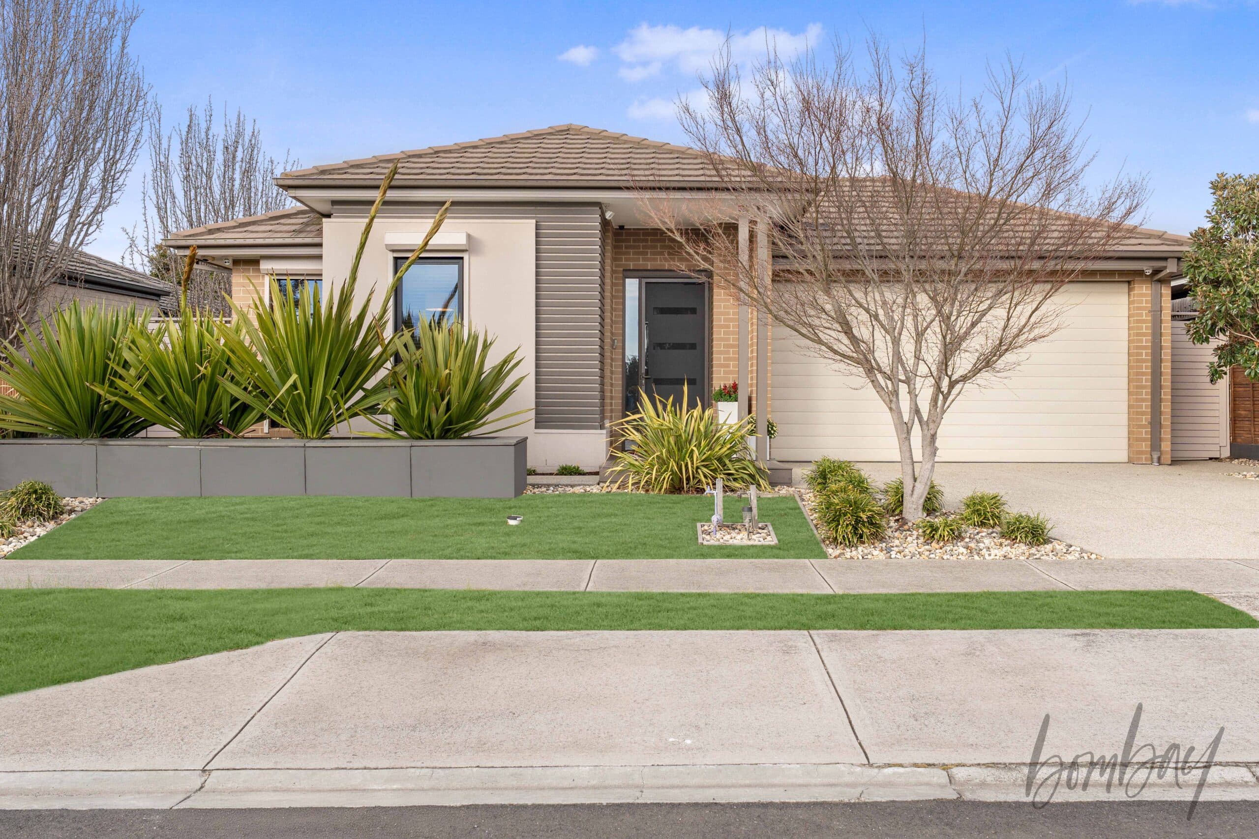 517 Mount Ridley Road, Mickleham VIC 3064 — photo 1 of 26