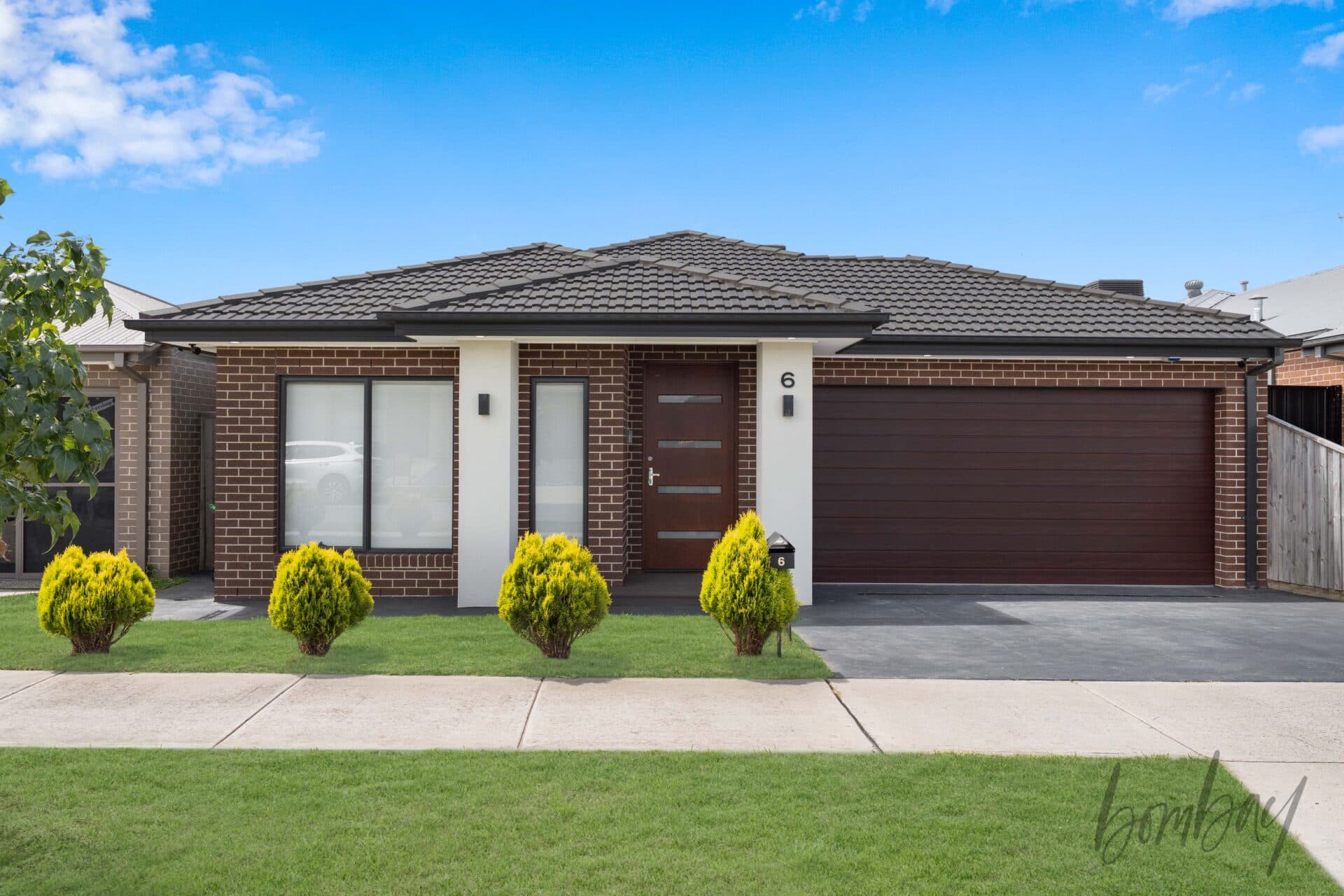 6 Inkerman Crescent, Mickleham VIC 3064 — photo 1 of 21