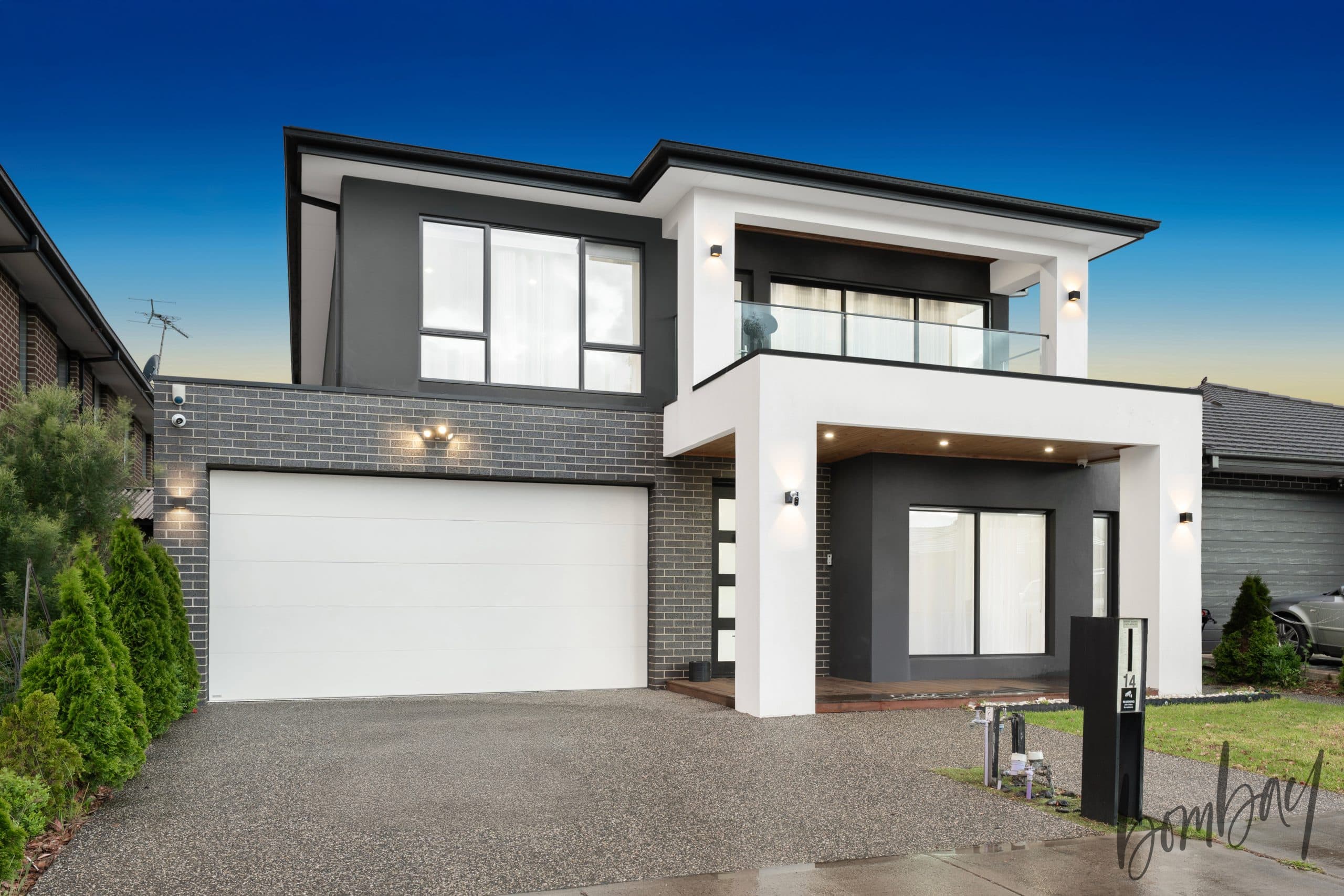14 Middle Way, Mickleham VIC 3064 — photo 1 of 28