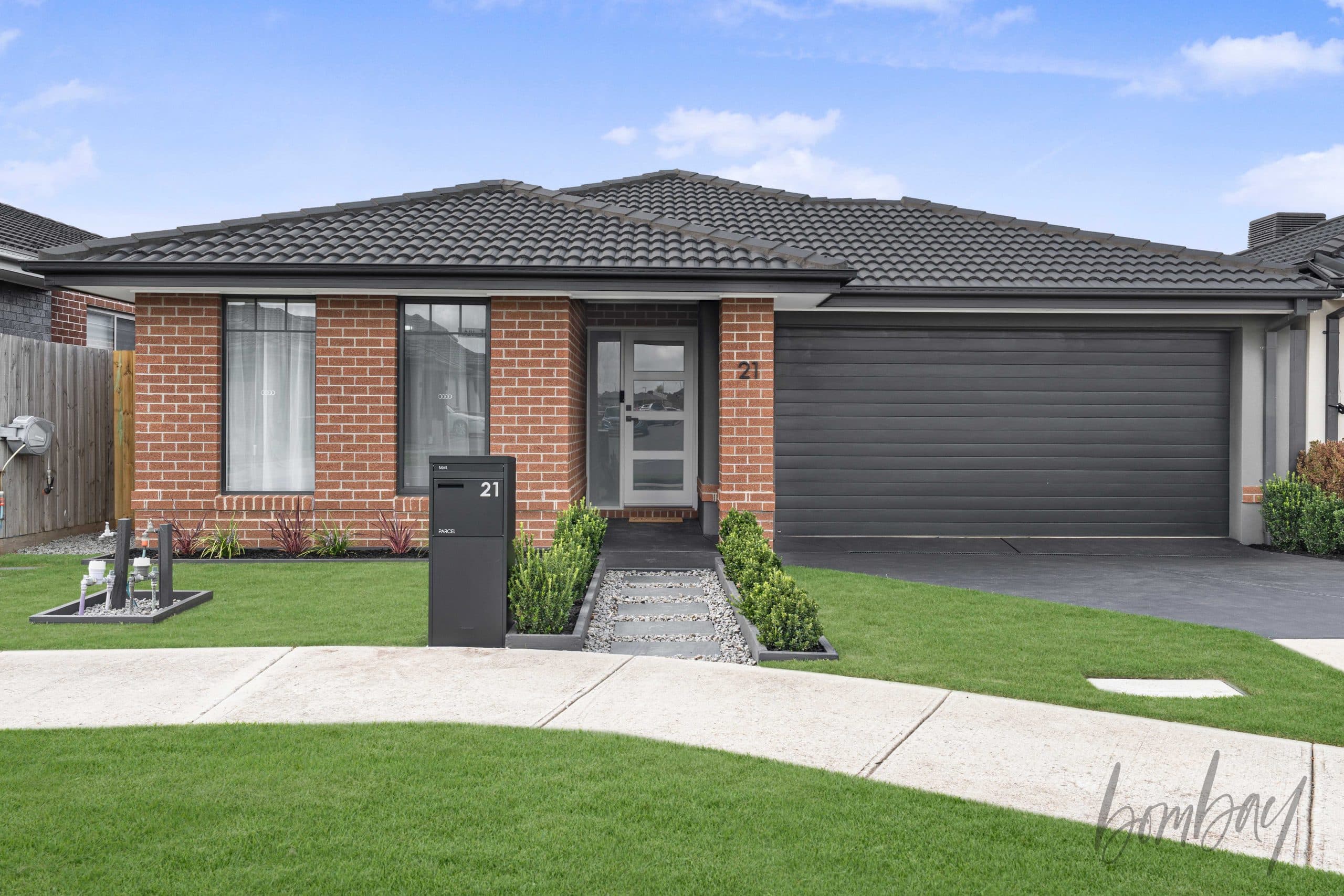 21 Salvia Street, Mickleham VIC 3064 — photo 1 of 20