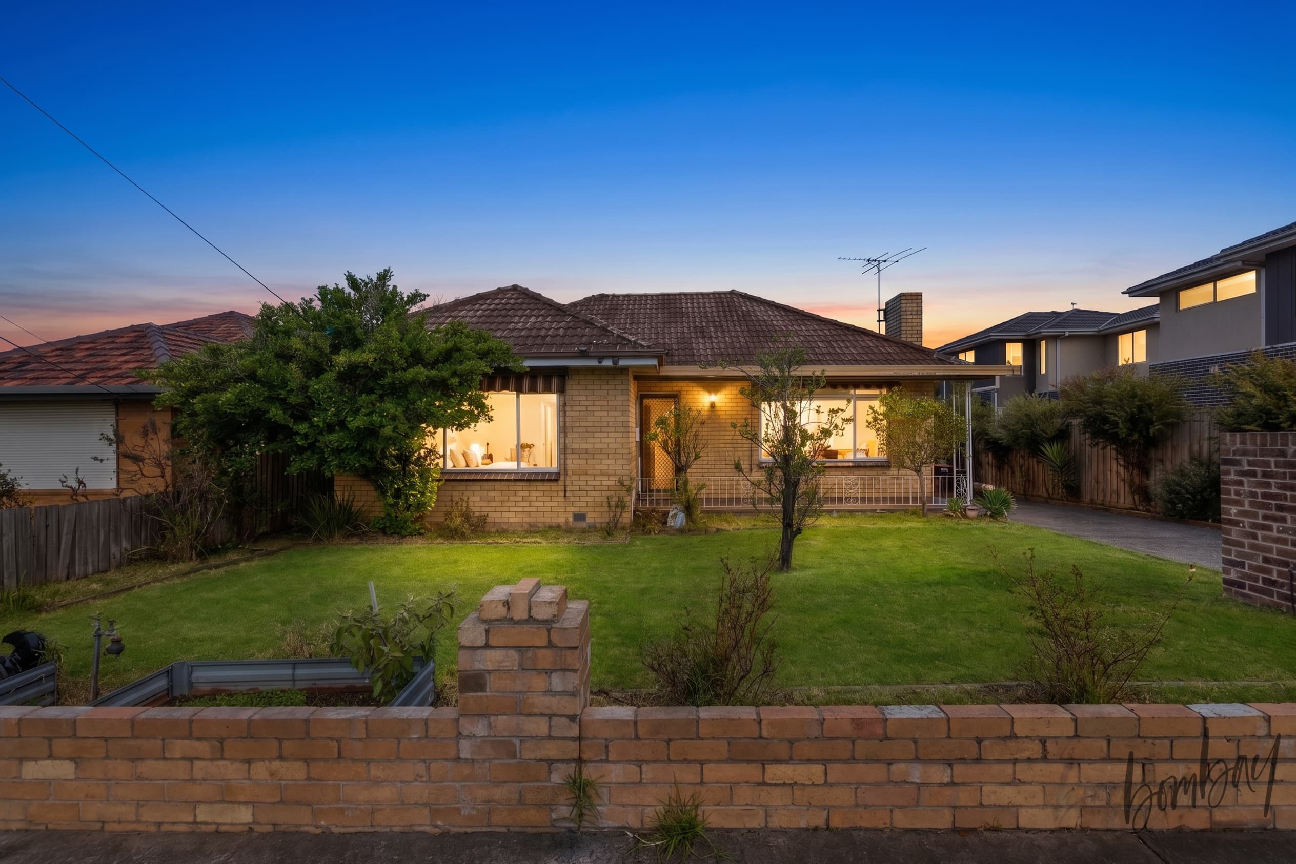 1/119 Evell Street, Glenroy VIC 3046 — photo 1 of 12