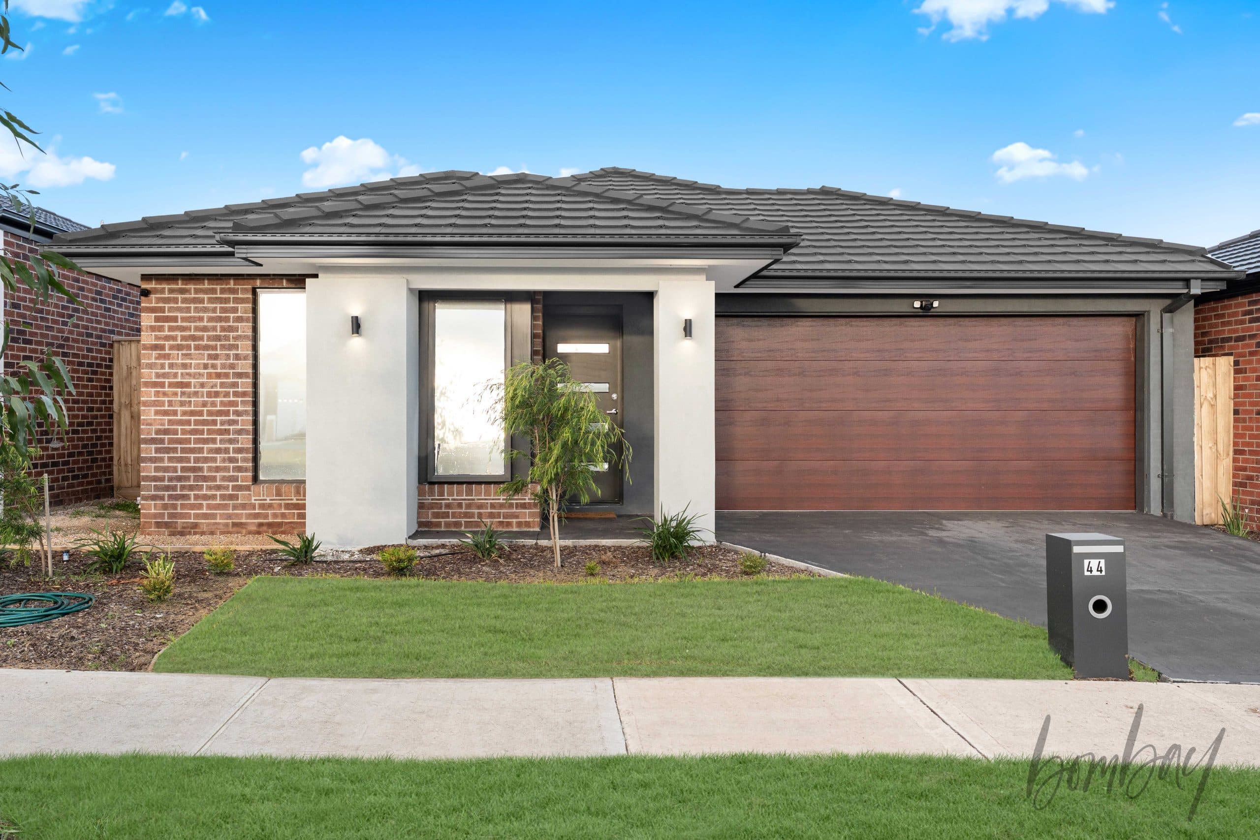 44 Monakeeba Boulevard, Woodstock VIC 3751