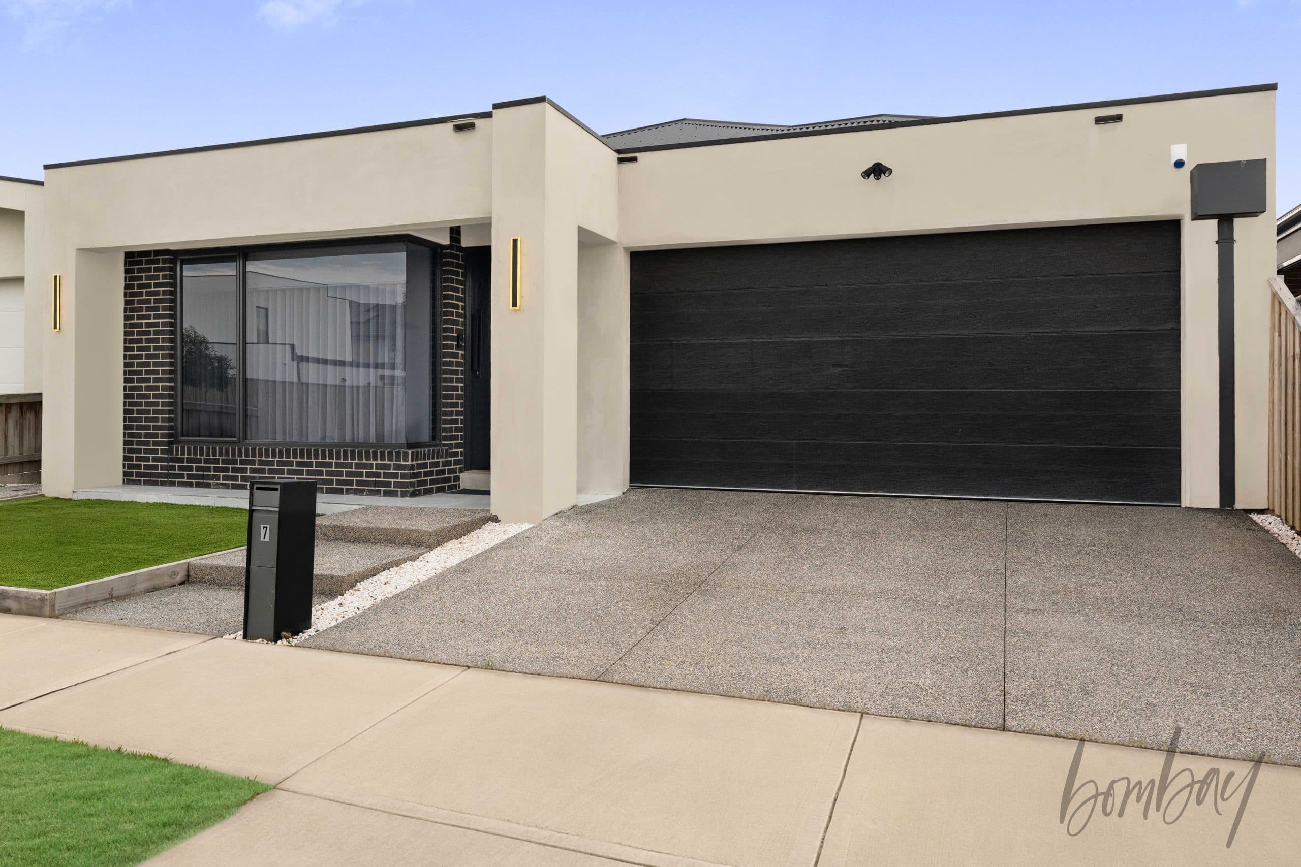 7 Marjoram Street, Mickleham VIC 3064