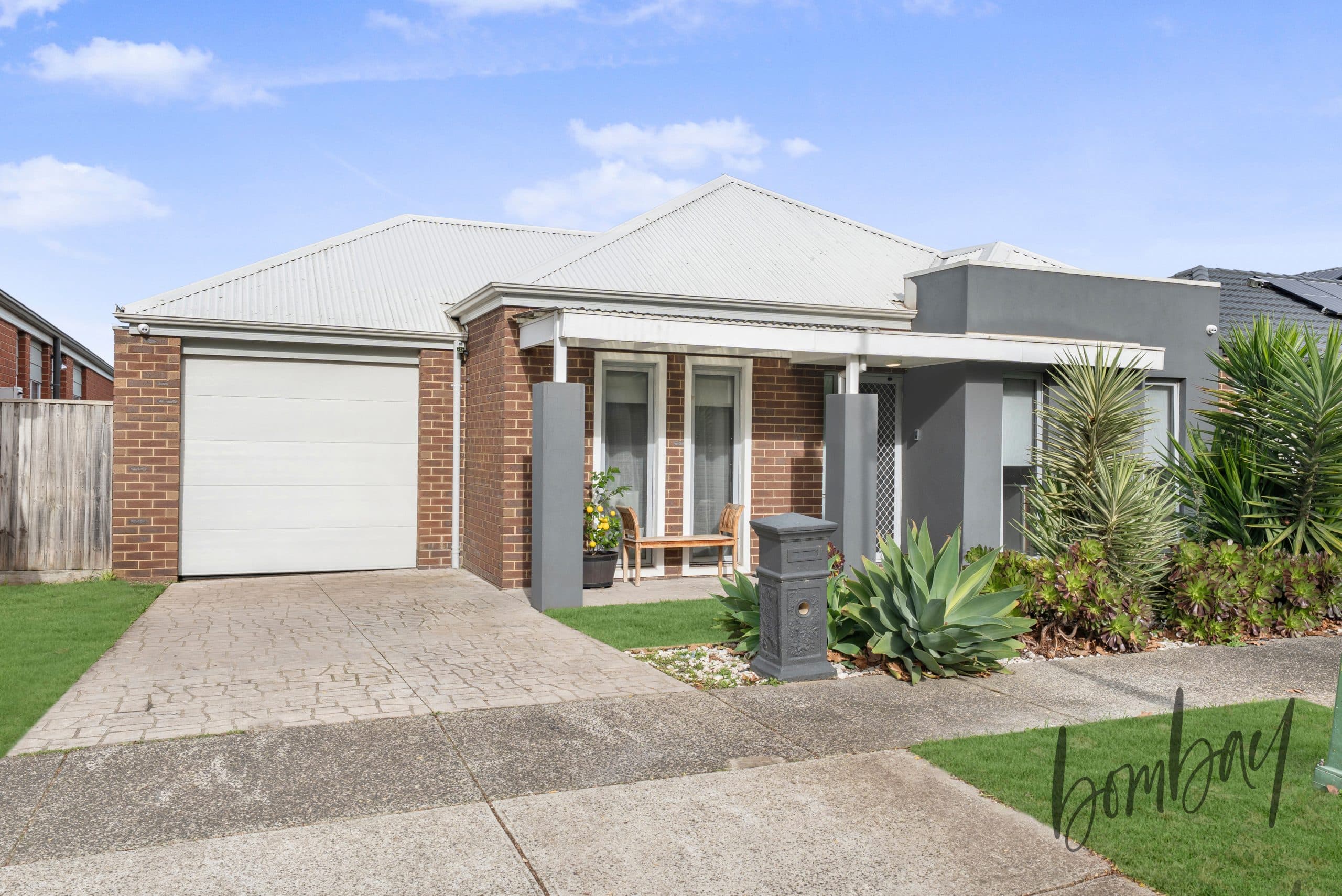 23 Royal Terrace, Craigieburn VIC 3064