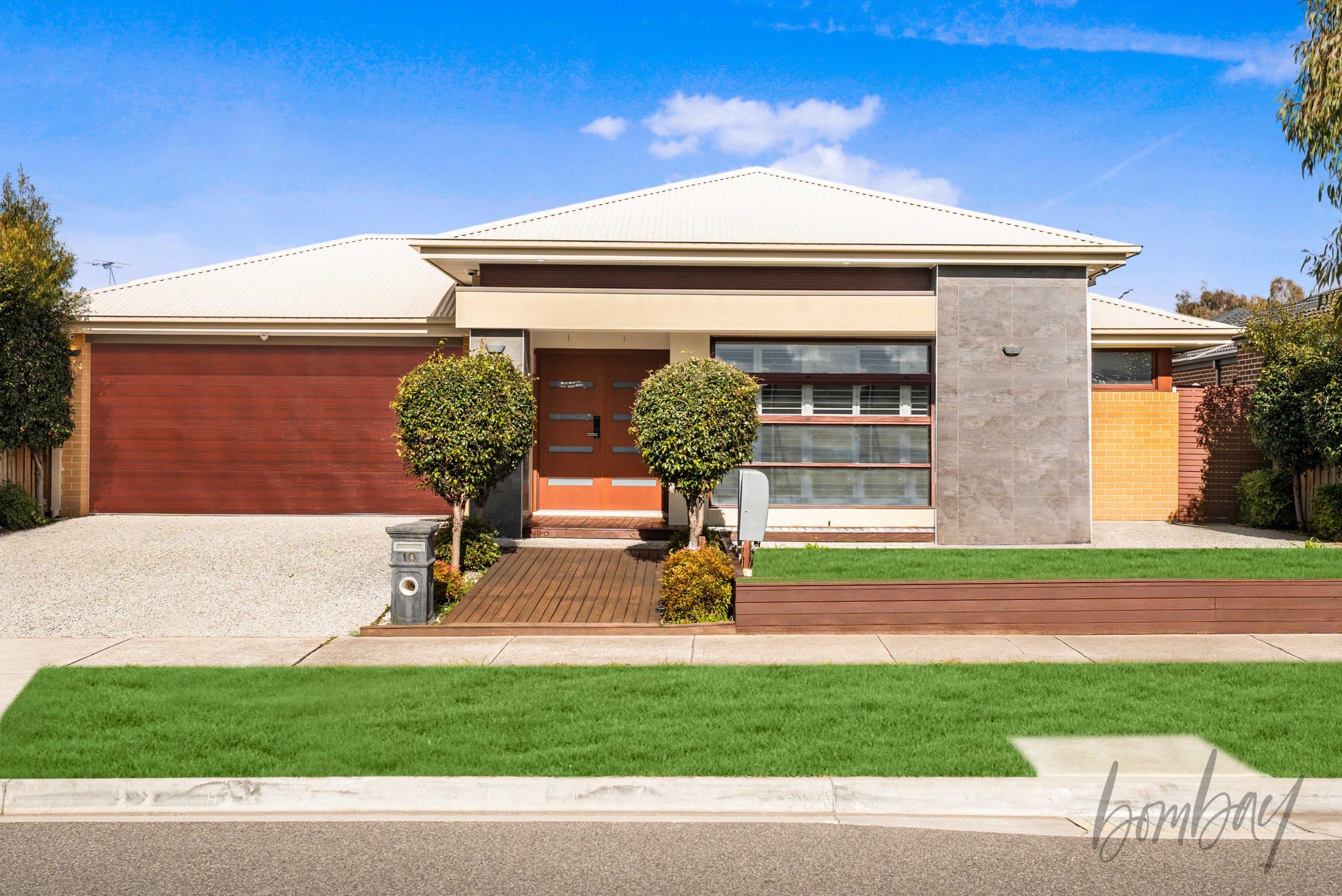 10 Vautier Avenue, Mickleham VIC 3064