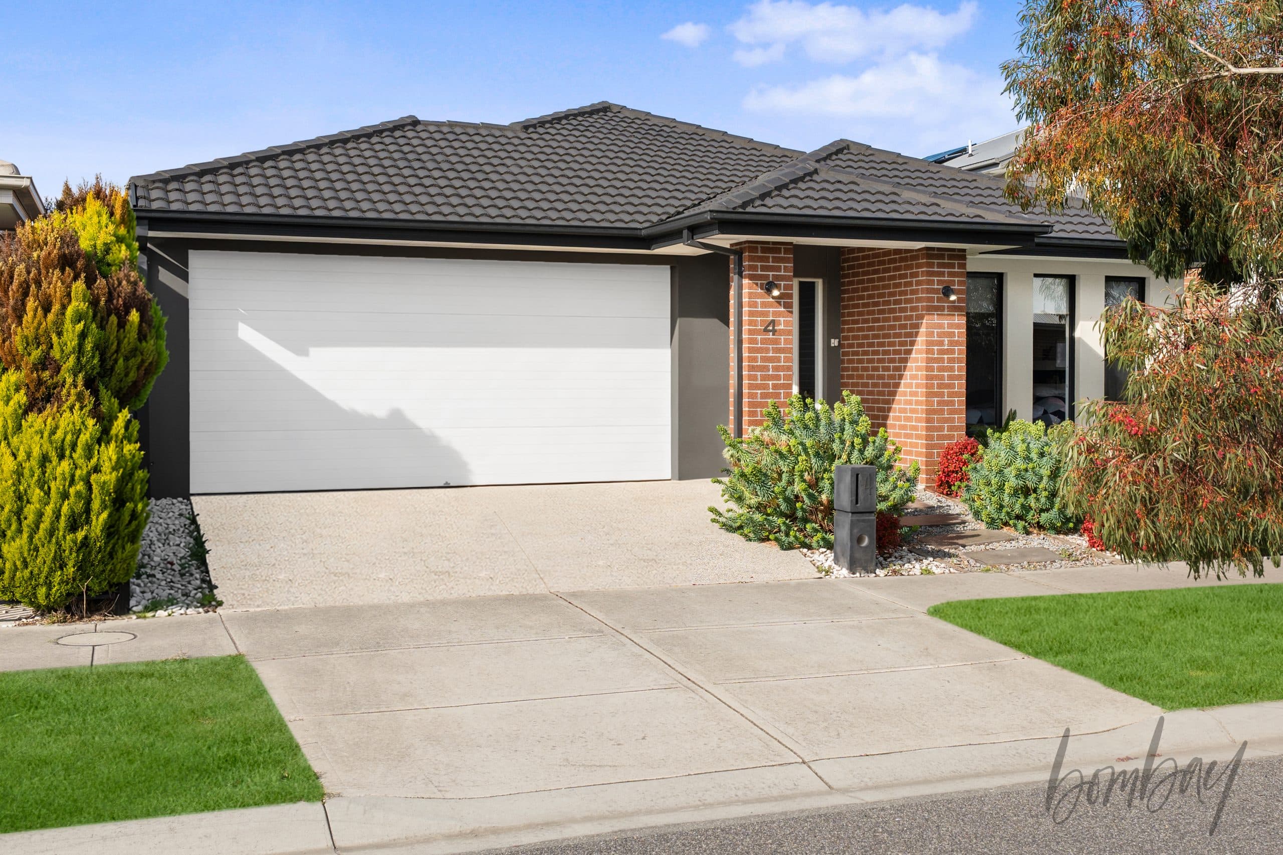 4 Eremophila Circuit, Craigieburn VIC 3064