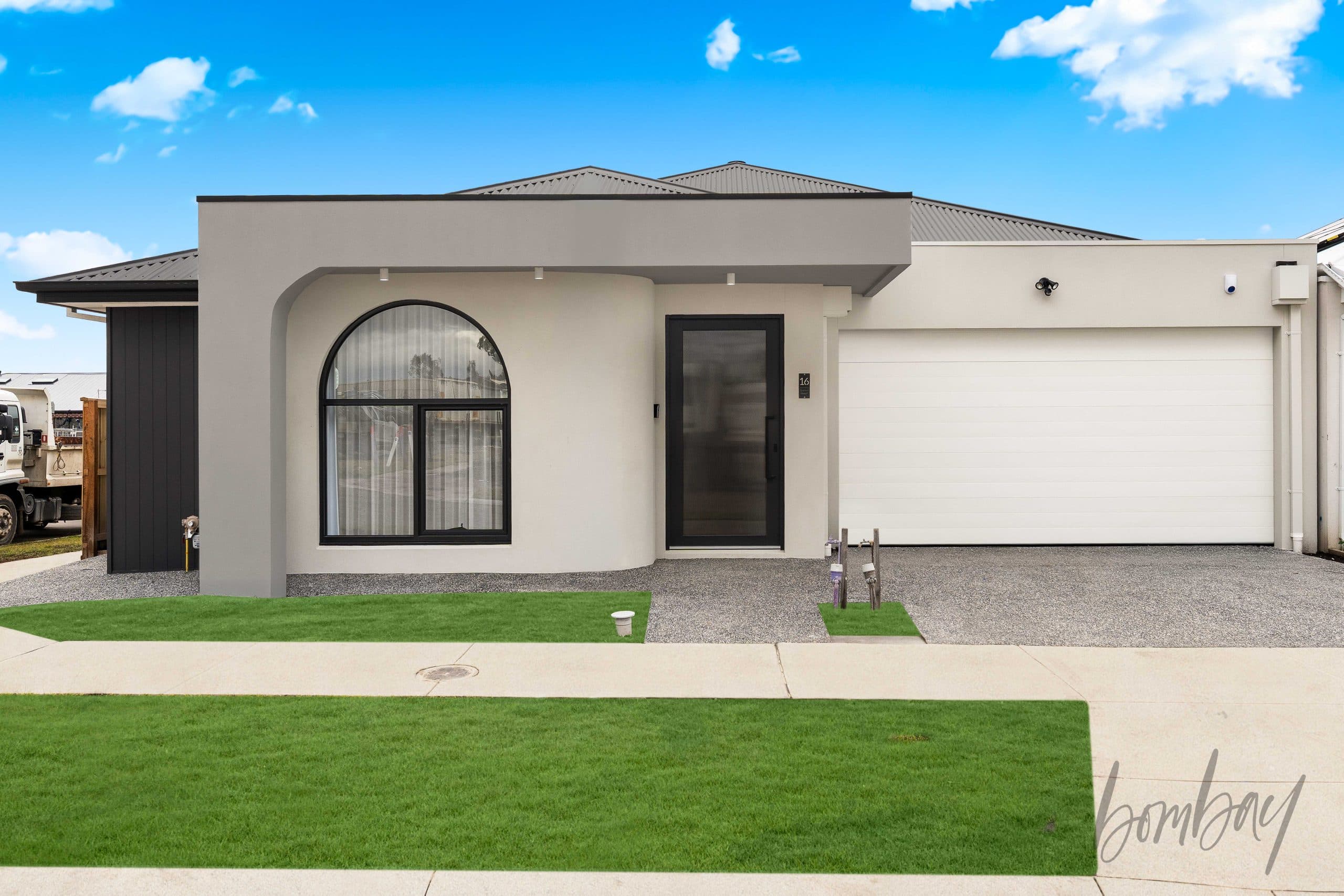 16 Garton Street, Mickleham VIC 3064